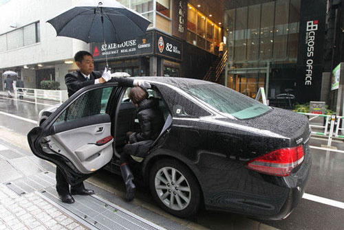 Uber 又融了 12 億美元:隱私丑聞、激斗 Lyft 和海外遭遇監管都沒有阻止 Uber 的擴張