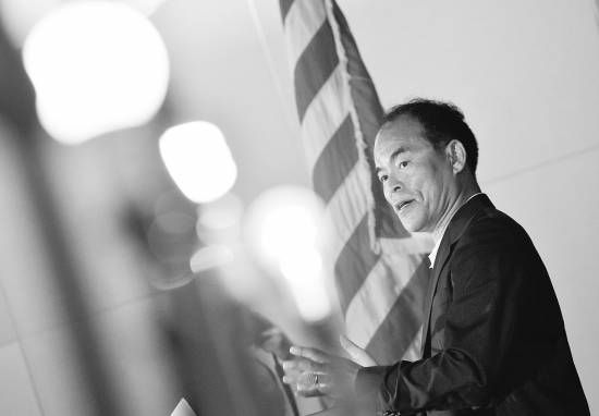 諾獎得主中村炮轟日本科研:以大學名頭評判論文可信度
