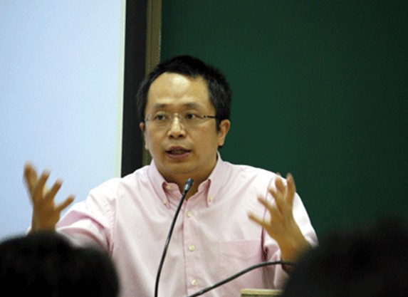 周鴻祎的兩個困惑:先做產品還是先談情懷?是自己一竿子插到底還是培養人做?